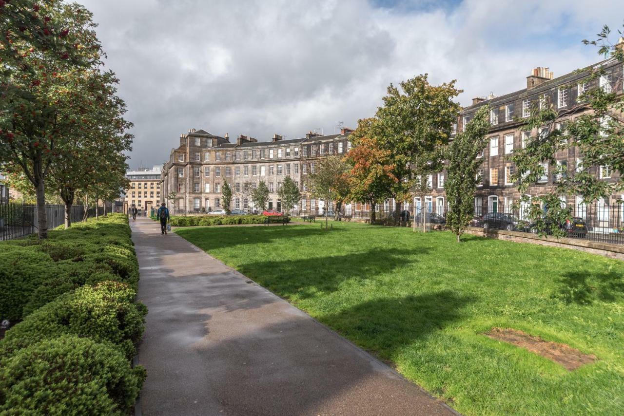 Spacious & Unique City Central 1 Bed With Wifi Edinburgh Exterior photo