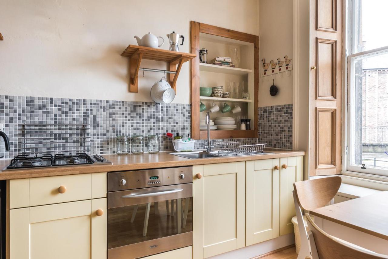 Spacious & Unique City Central 1 Bed With Wifi Edinburgh Exterior photo
